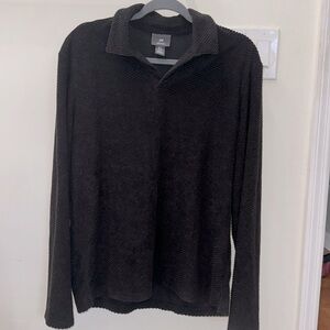 Men’s long sleeved shirt